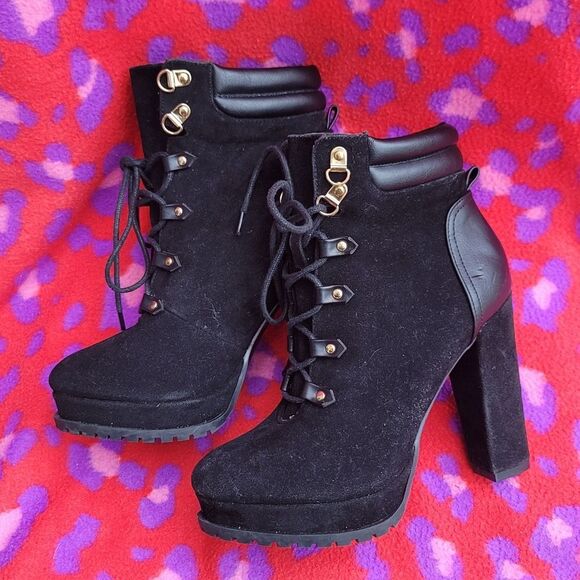 Shoe Dazzle Shoes - Shoe Dazzle Max heeled boots